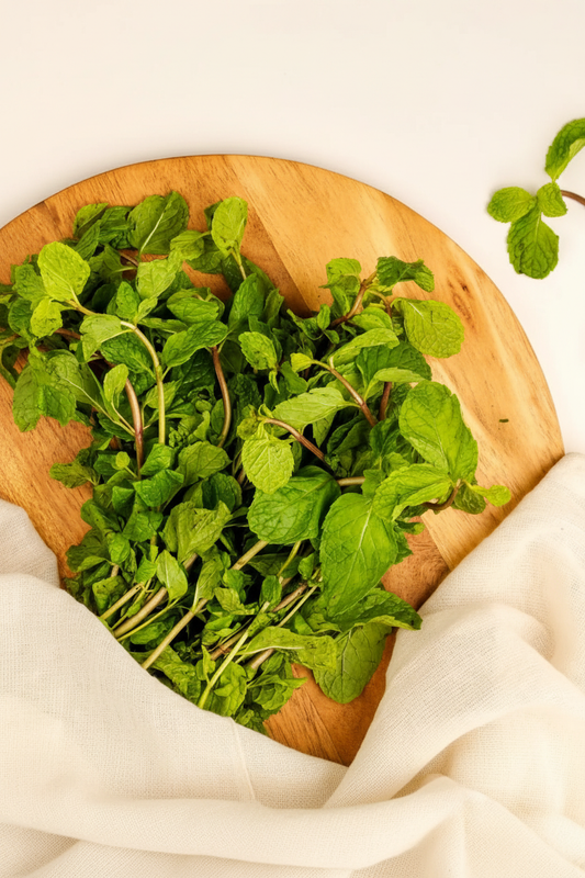 Fresh Mint Leaves Product Image